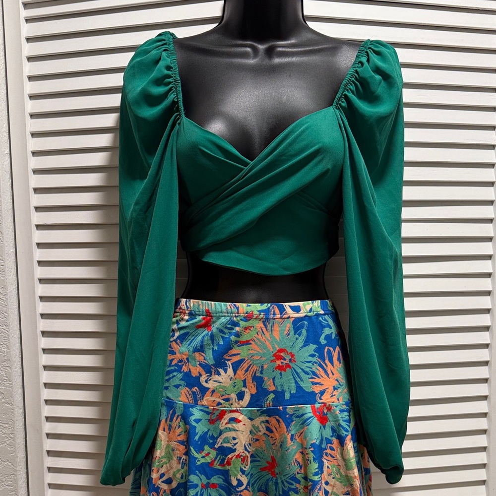Emerald Green Long Sleeve Crop Top